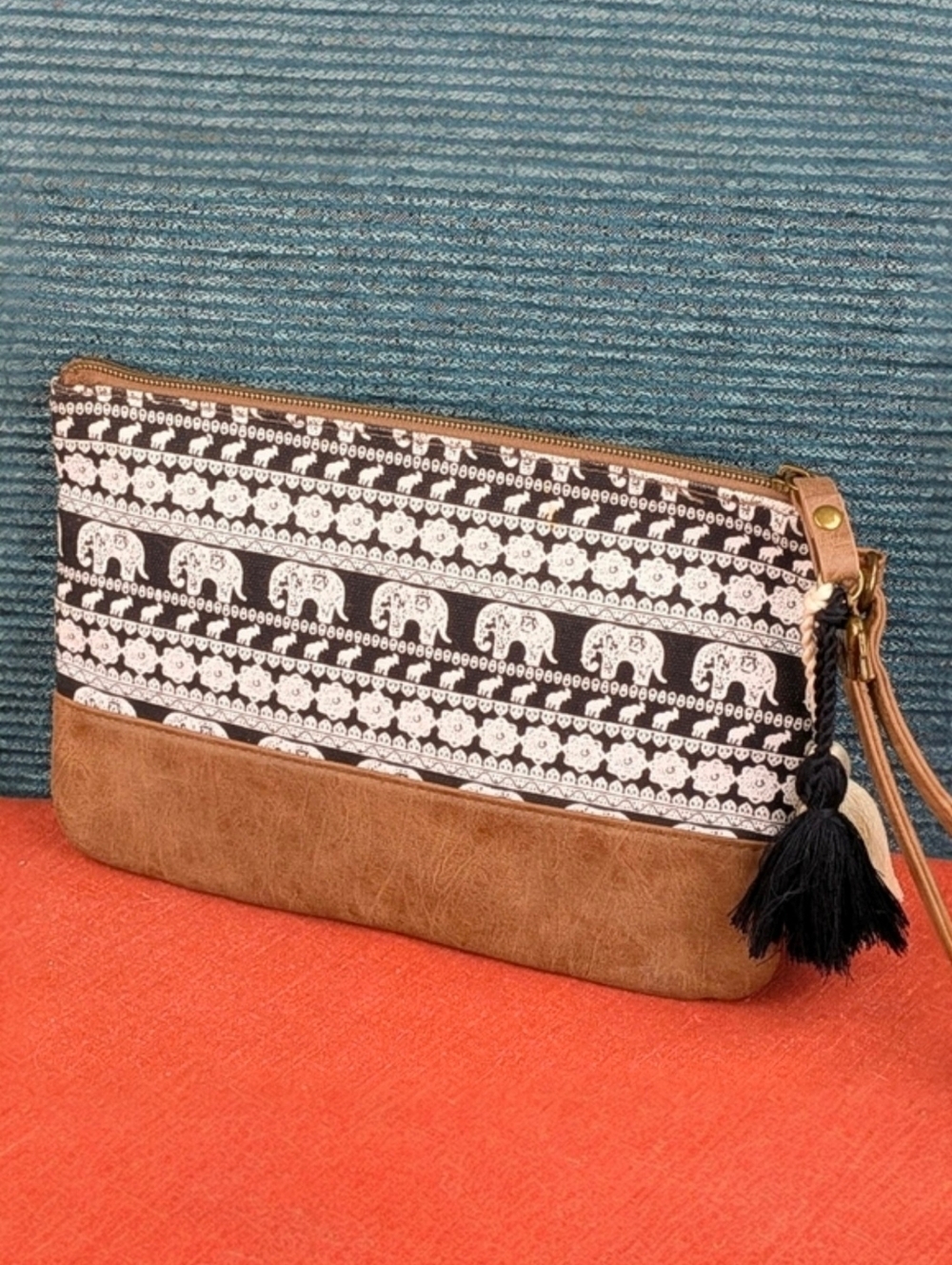 Jac & Annie Elephant Clutch